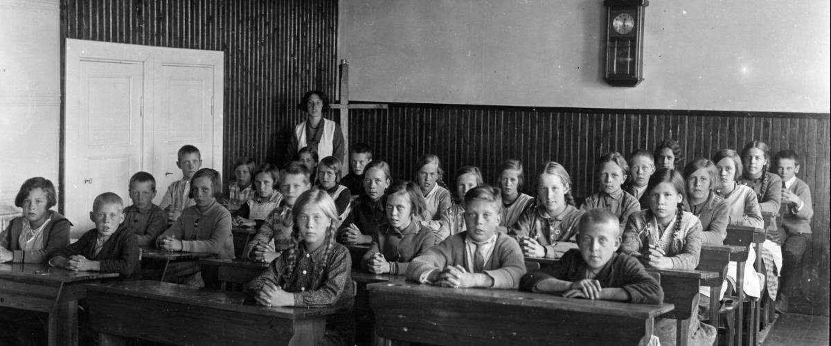 Skolklass från Tosarby 1932