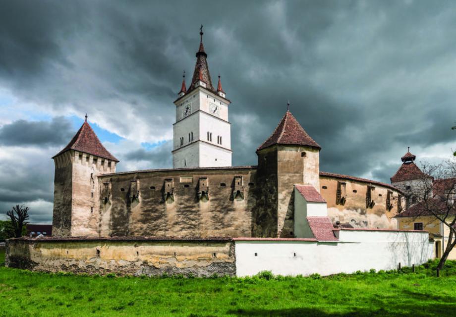 Befäst kyrka