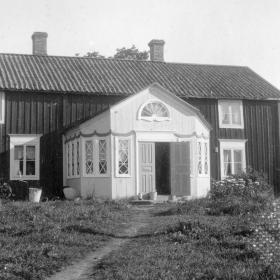 Mangårdsbyggnad