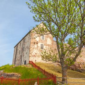 Kastelholms slott i grönska
