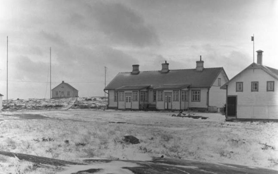 Bostadshuset med maskinhuset i bakgrunden