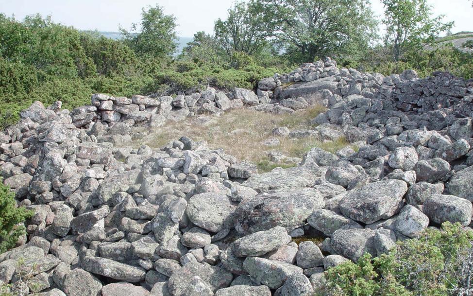 Byggnadslämning på Rödö